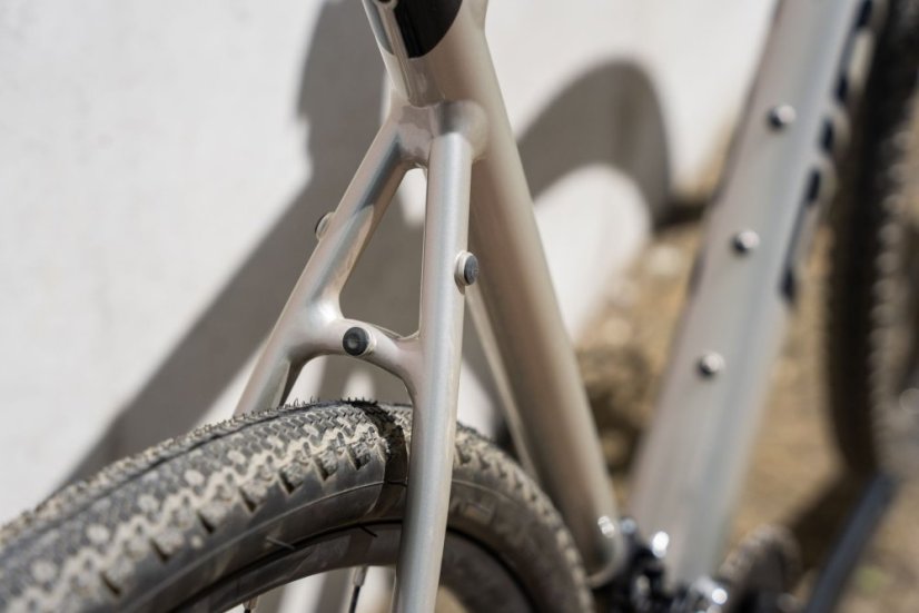 Gravel kolo RIDLEY kolo GRIFN A GRX600 Chain Silver Gray/Black M - Velikost: M