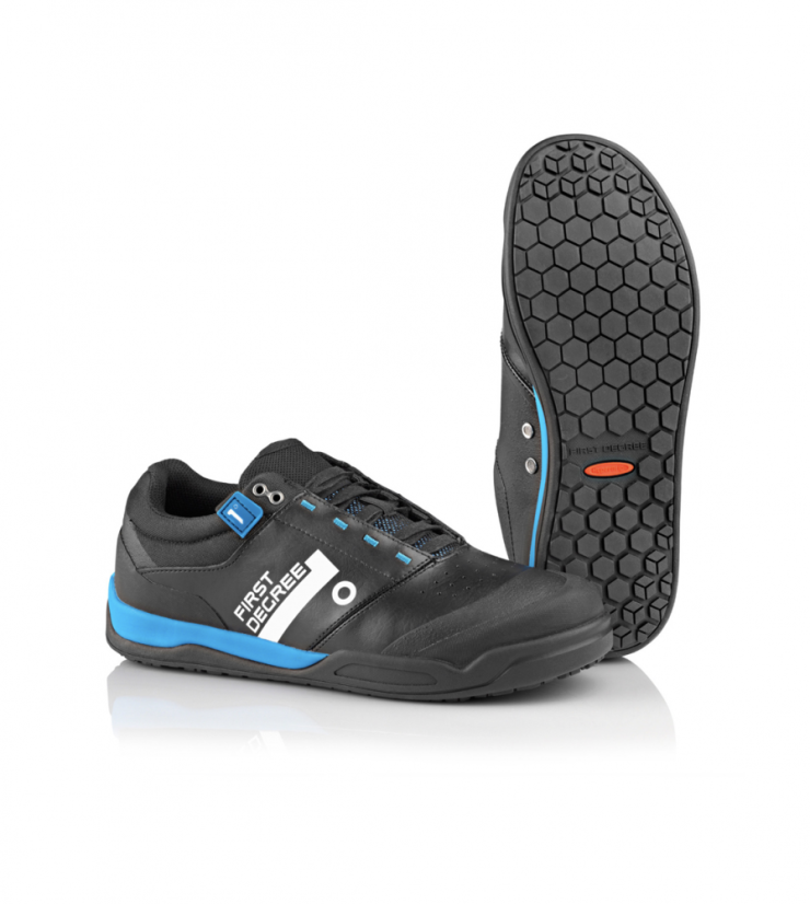 Cyklistické boty First Degree F1 - black/cyan