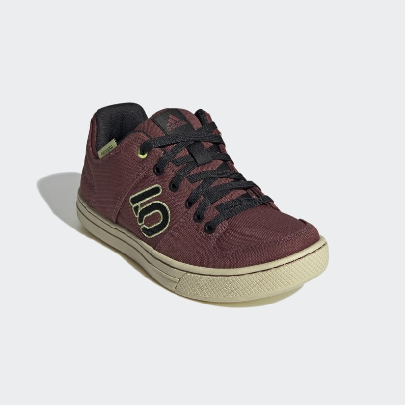 Cyklistická obuv Five Ten Freerider Canvas W Quiet Crimson