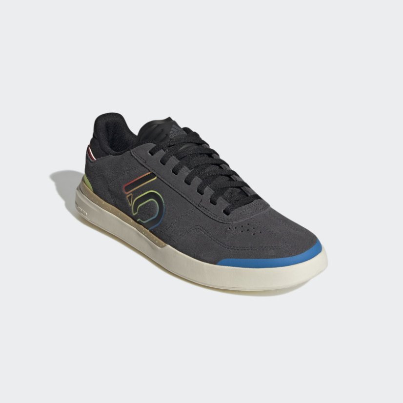 Cyklistická obuv Five Ten Sleuth DLX Core Black