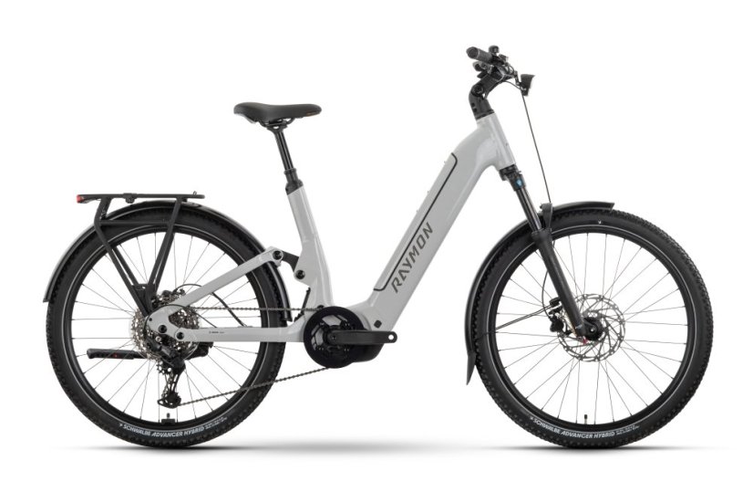 Celoodpružený trekingový elektrobicykel Raymon Tavano Comp Wave biele
