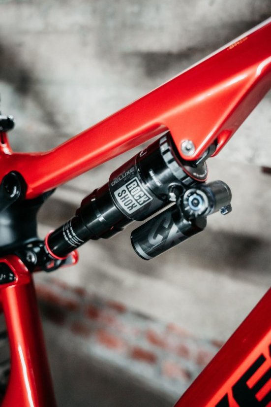 NUKEPROOF kolo REACTOR Carbon Pro 290 T-GX Red XL - Velikost: XL