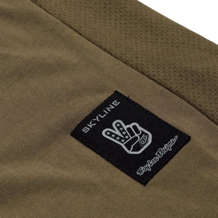 TLD DRES S DLOUHÝM RUKÁVEM SKYLINE RIDE TEE WORLDWIDE CAPER (38314800)