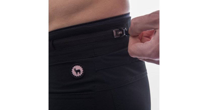 FT MEN'S RIDER SHORTS TRUE BLACK L - Barva: černá, Velikost: L