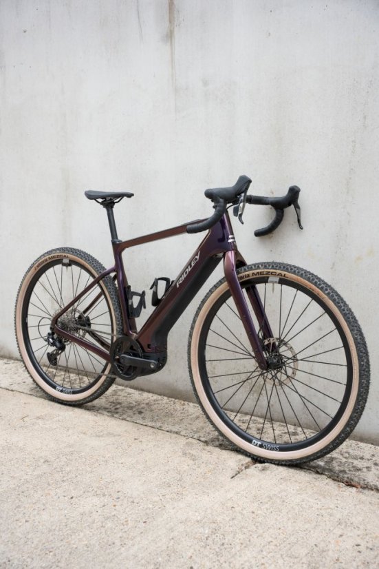 RIDLEY kolo E-KANZO ADVENTURE Apex XPLR Maroon/Black/Silver M - Veľkosť: M