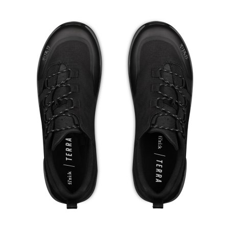 FIZIK TRETRY TERRA ERGOLACE X2 FLAT BLACK - BLACK (TEX2ETF1K1010) - Velikost: 42,5