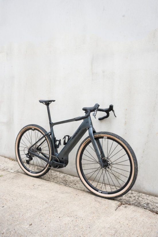 RIDLEY kolo E-KANZO ADVENTURE Apex XPLR Silver Pearl/Black S - Veľkosť: S