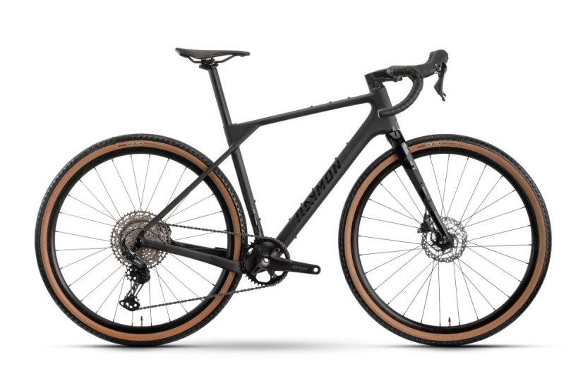 Gravel bicykel Raymon Soreno Pure karbón čierna matná