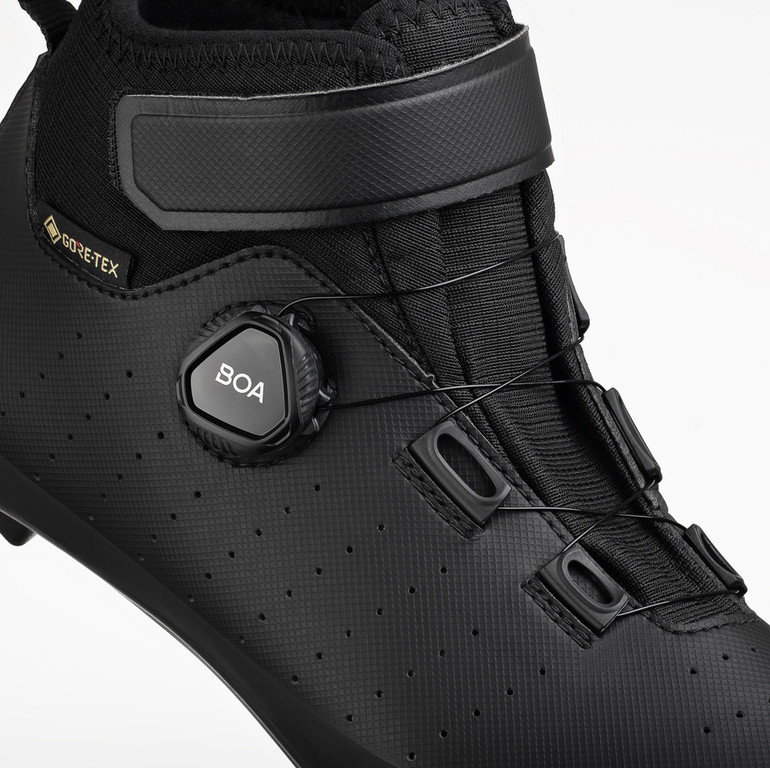 FIZIK TRETRY TEMPO ARTICA R5 GTX BLACK - BLACK (TPR5AGR1V1010)