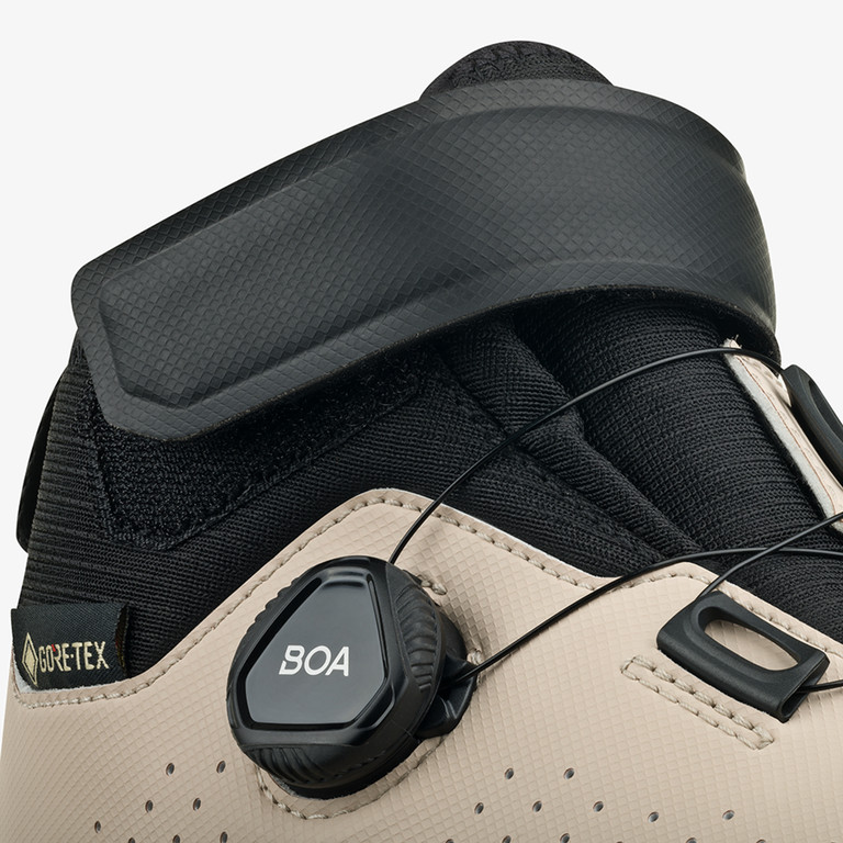 FIZIK TRETRY TERRA ARTICA X5 GTX DESERT - BLACK (TER5AGR1V7610)