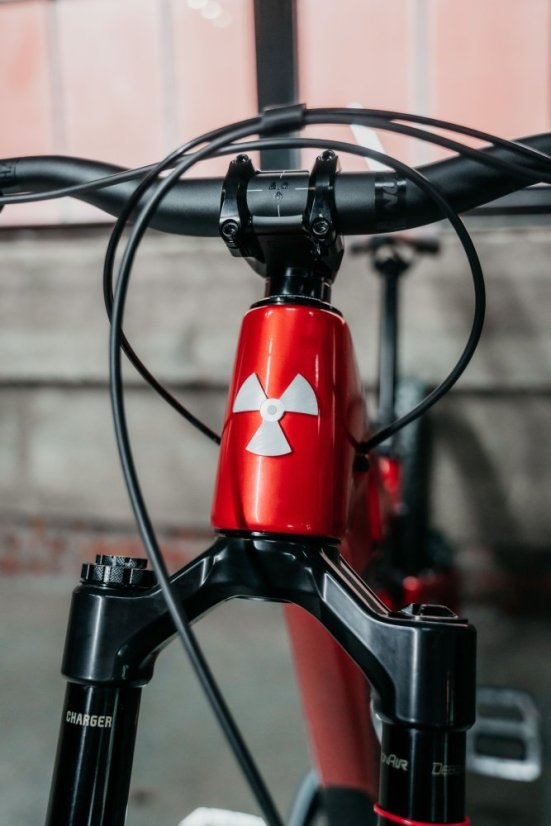 NUKEPROOF kolo REACTOR Carbon Pro 290 T-GX Red XL - Velikost: XL