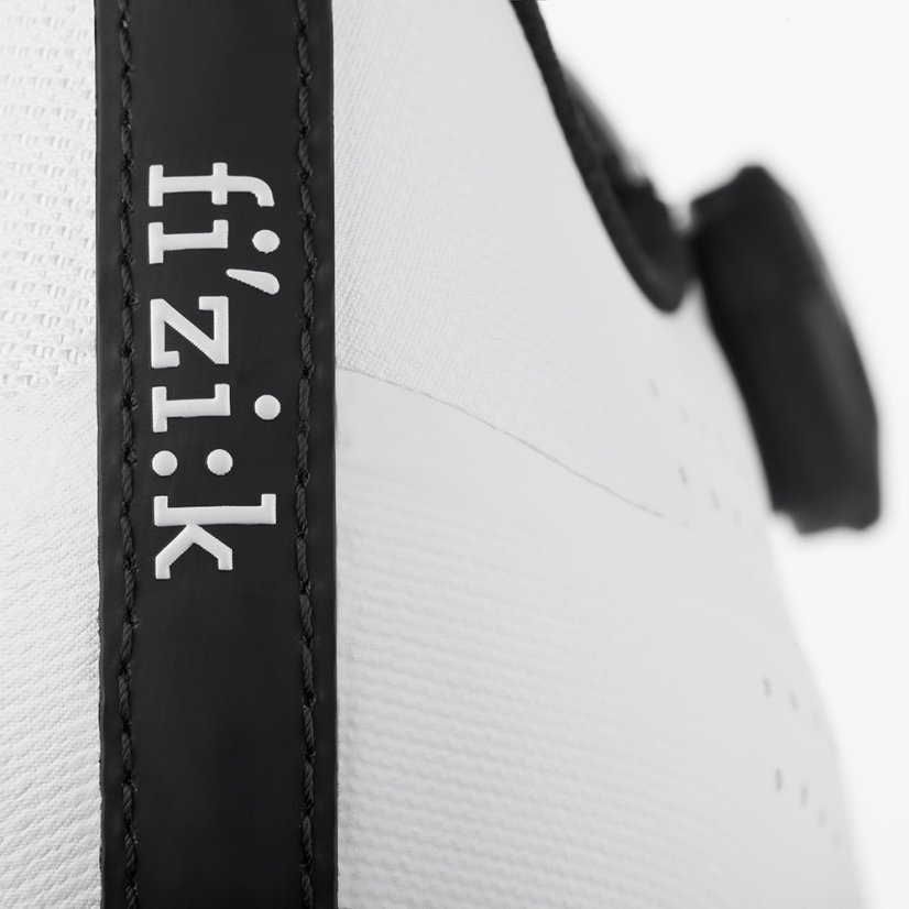FIZIK TRETRY TEMPO OVERCURVE R4 WIDE WHITE - BLACK (TPR4OXW1K2010) - Velikost: 36