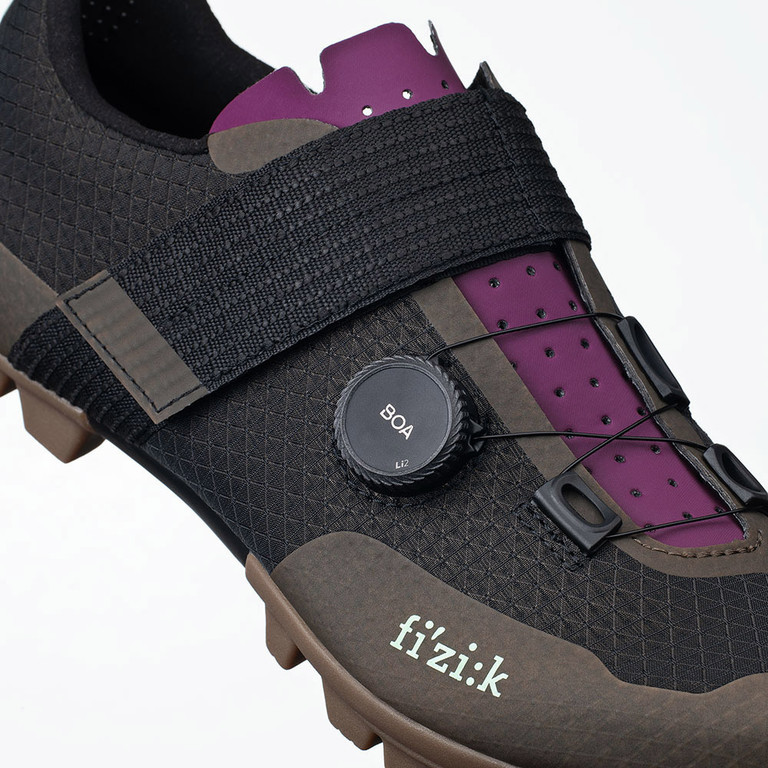 FIZIK TRETRY VENTO FEROX CARBON MUD - GRAPE (VEX1WMR1C8598)